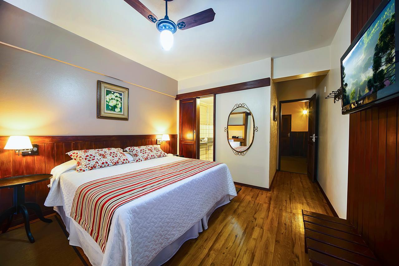 Hotel Pousada Dos Pinhos à Pedra Azul  Extérieur photo