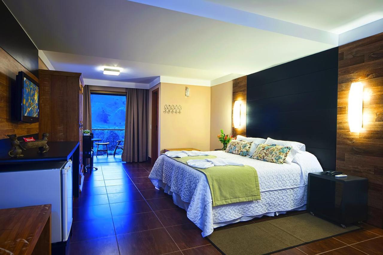 Hotel Pousada Dos Pinhos à Pedra Azul  Extérieur photo